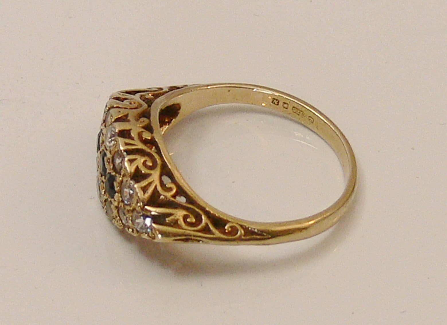 Stunning 1987 Reproduction 9ct Diamond & Sapphire Boat Ring